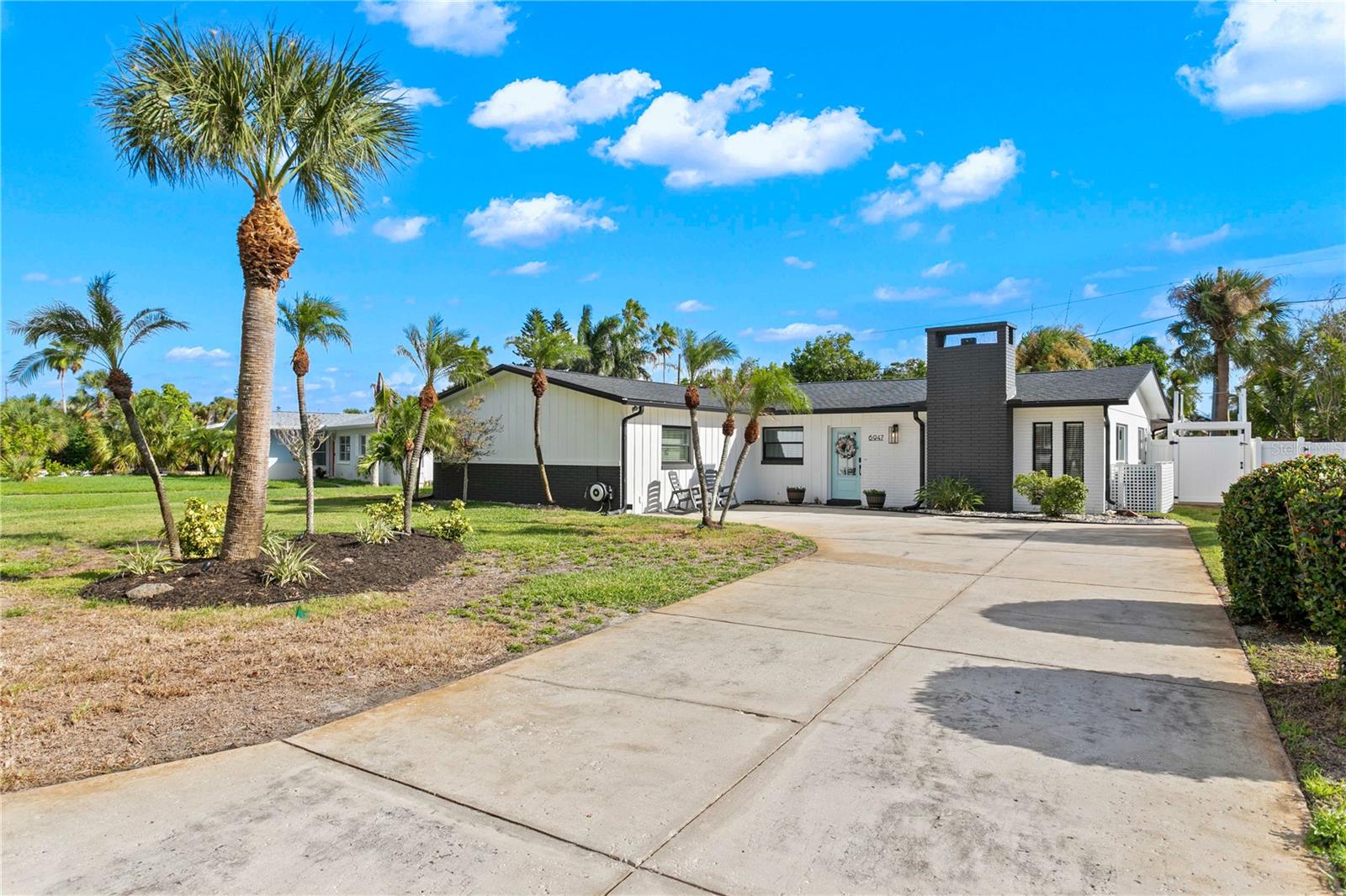 6947 S SHORE DR — photo 47