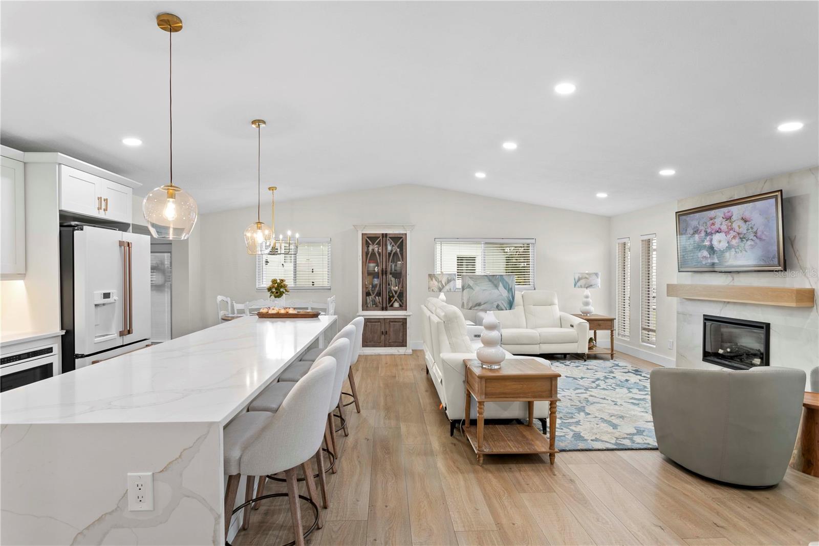 6947 S SHORE DR — photo 9