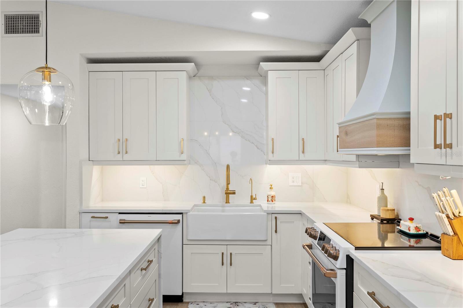 6947 S SHORE DR — photo 12
