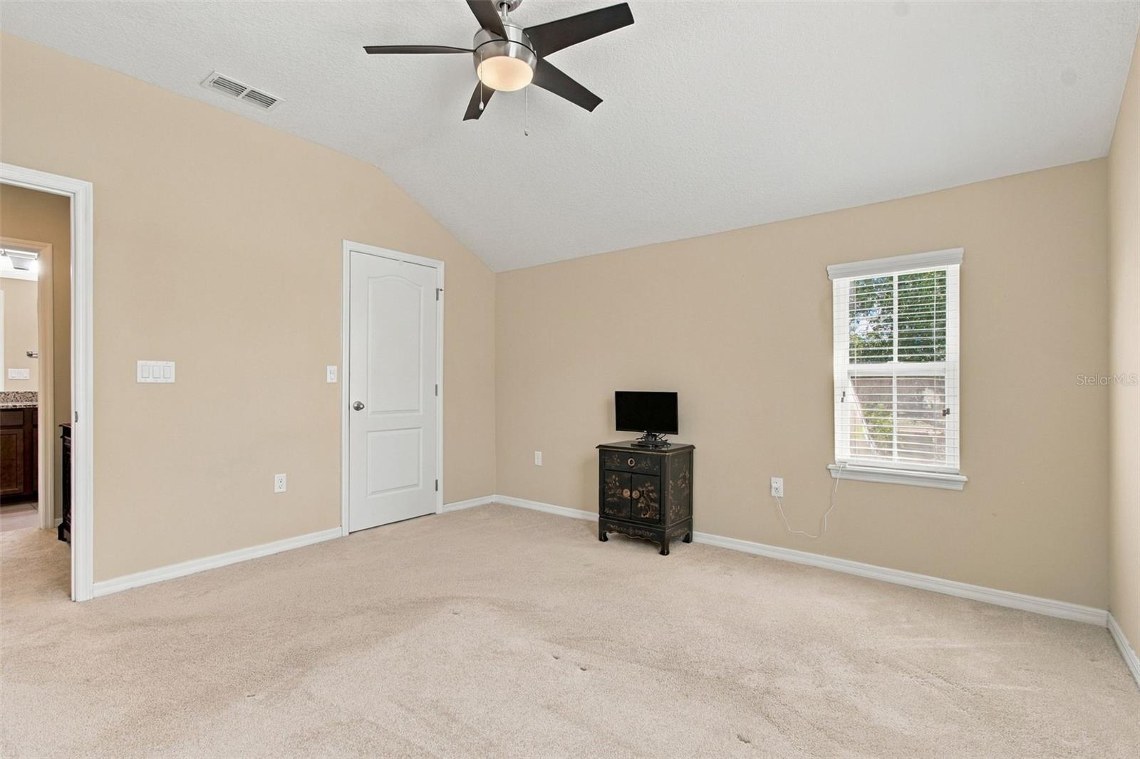 17030 VILESTA DR — photo 35