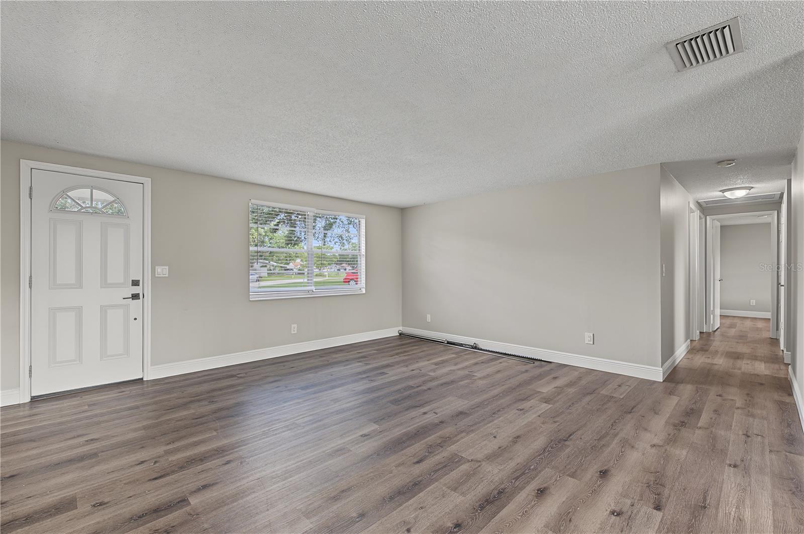 3106 ACACIA ST — photo 15