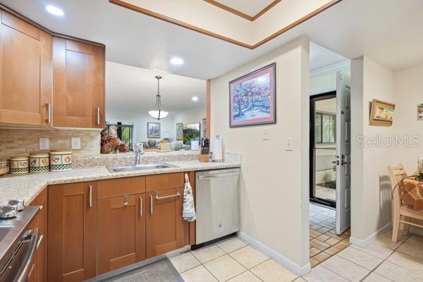 2669 SABAL SPRINGS CIR #102 — photo 10