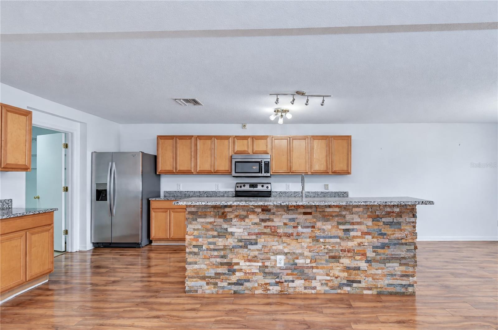 10924 SUBTLE TRAIL DR — photo 8