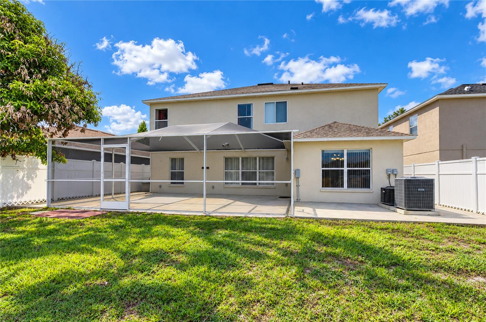 10924 SUBTLE TRAIL DR — photo 32