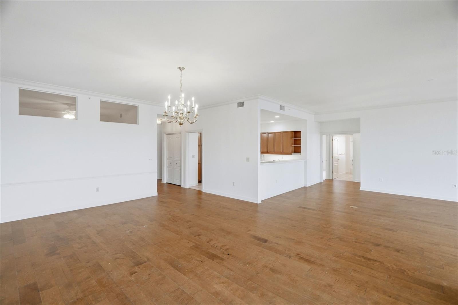 288 BEACH DR NE #10B — photo 17