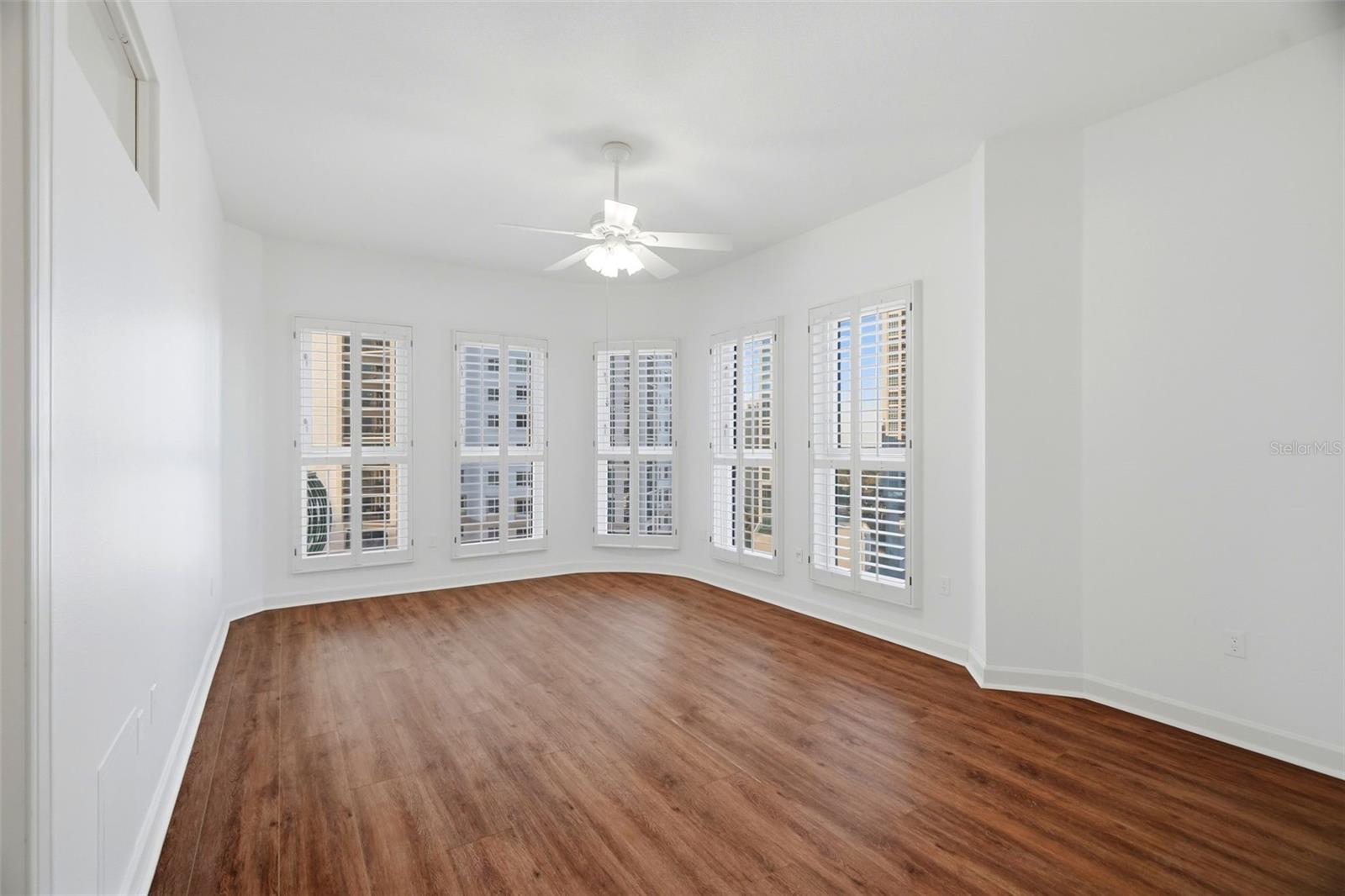 288 BEACH DR NE #10B — photo 21
