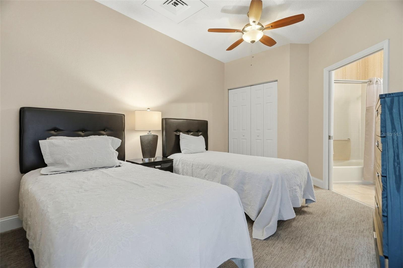 288 BEACH DR NE #10B — photo 64