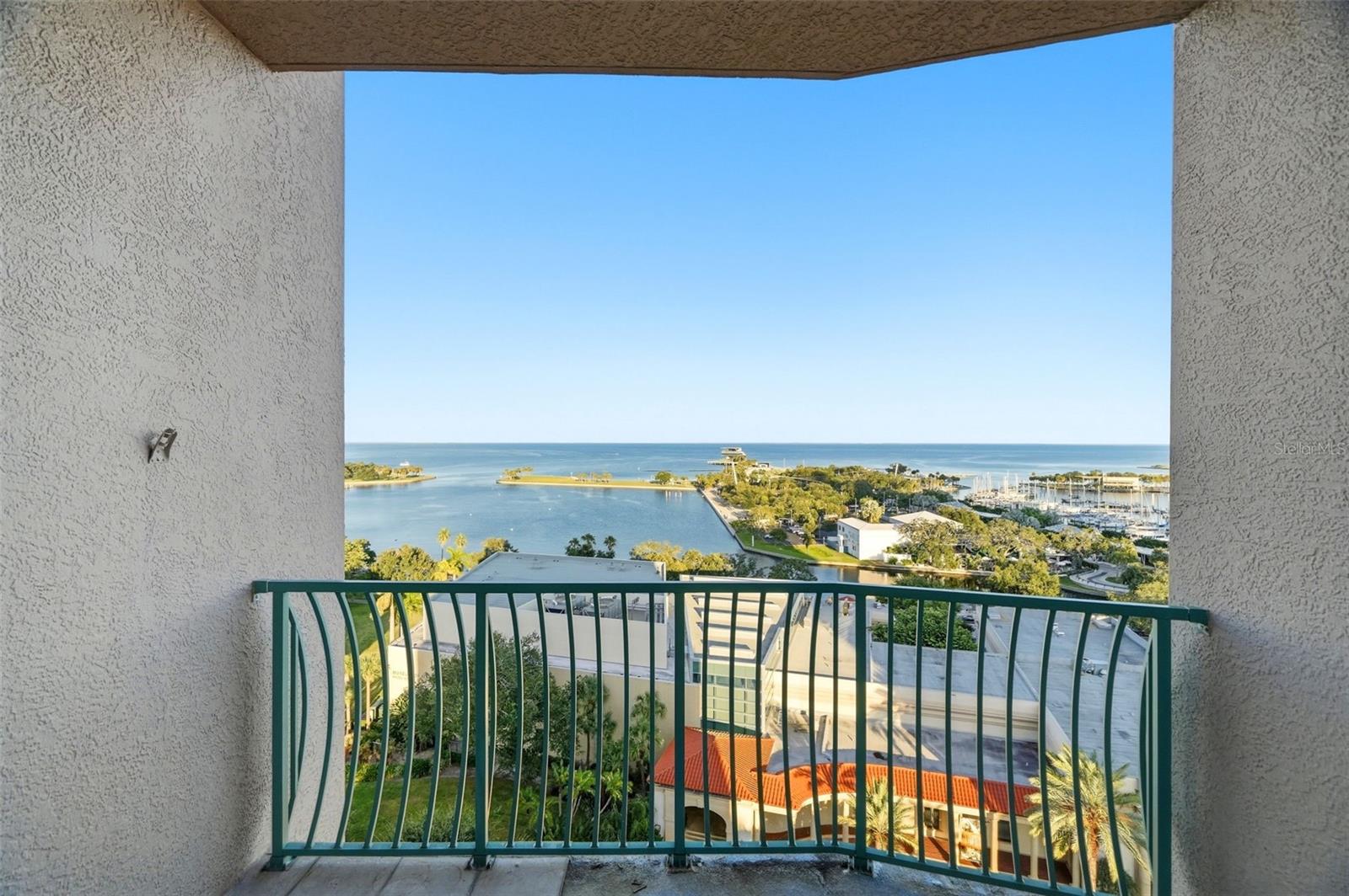 288 BEACH DR NE #10B — photo 16