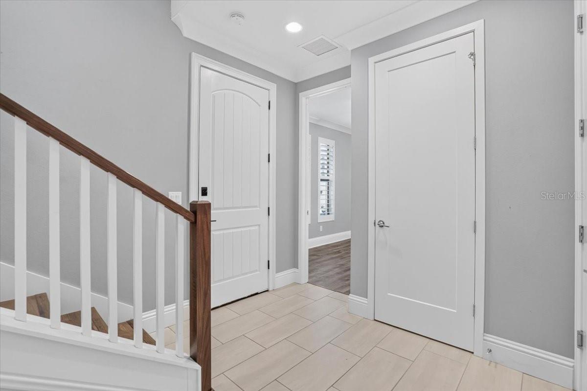 1250 MAY LN — photo 11