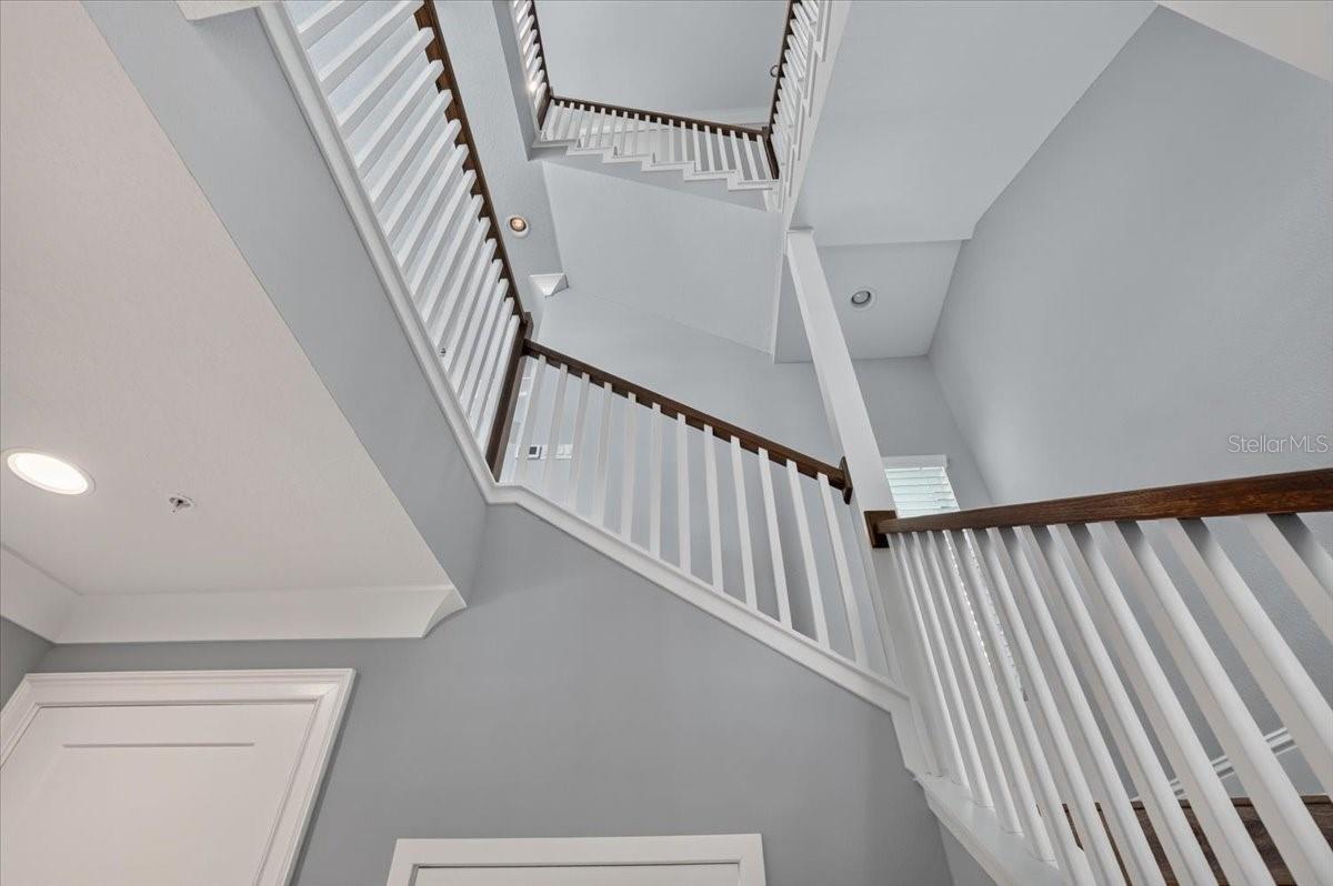 1250 MAY LN — photo 12