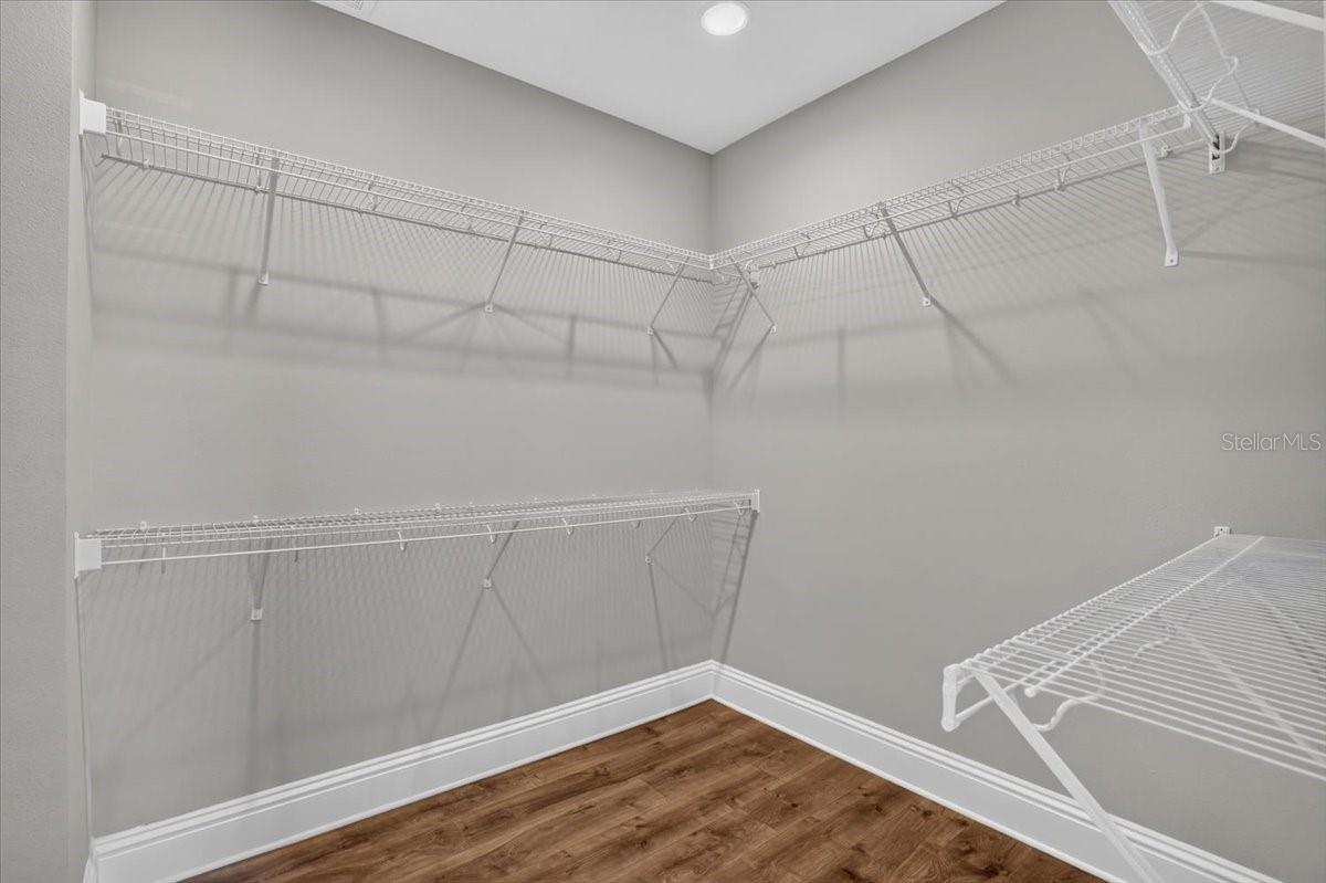 1250 MAY LN — photo 39