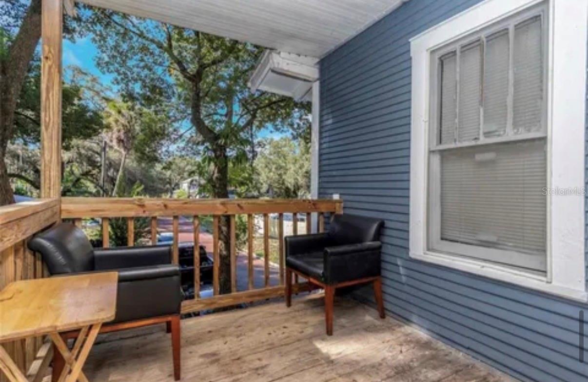 210 E PLYMOUTH ST #B — photo 2