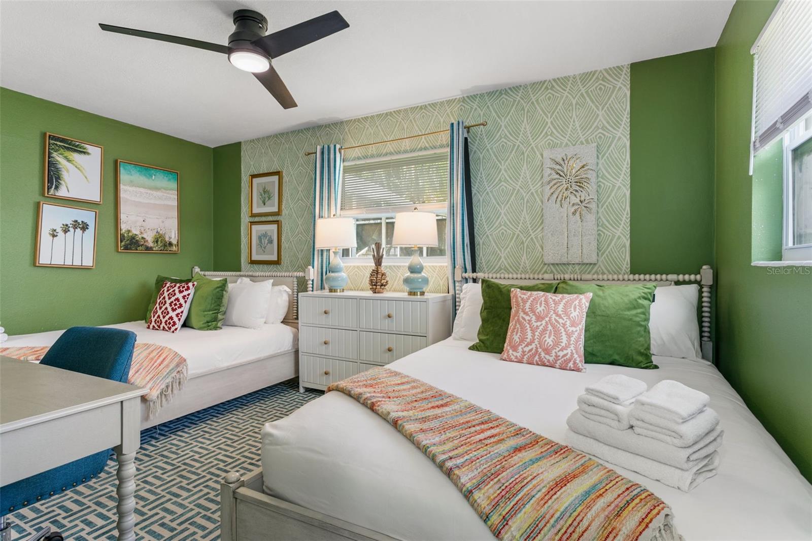 412 DEVILLE DR E — photo 21