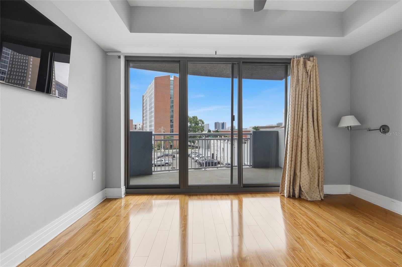 1108 N FRANKLIN ST #405 — photo 10