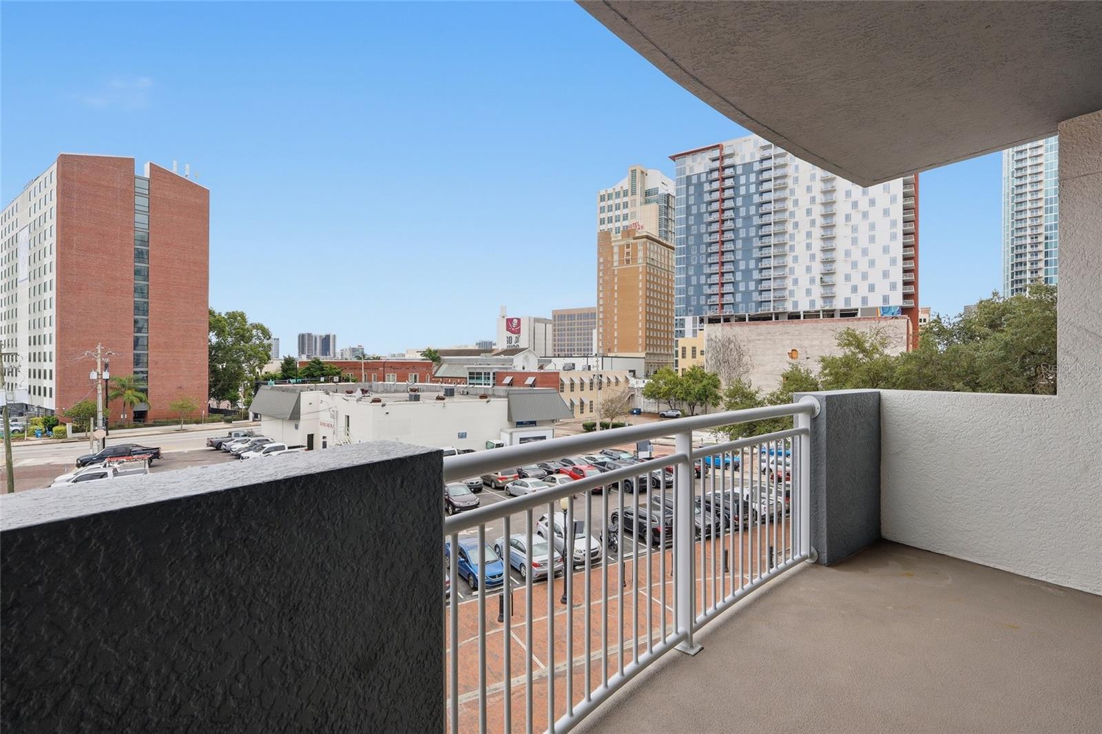 1108 N FRANKLIN ST #405 — photo 20
