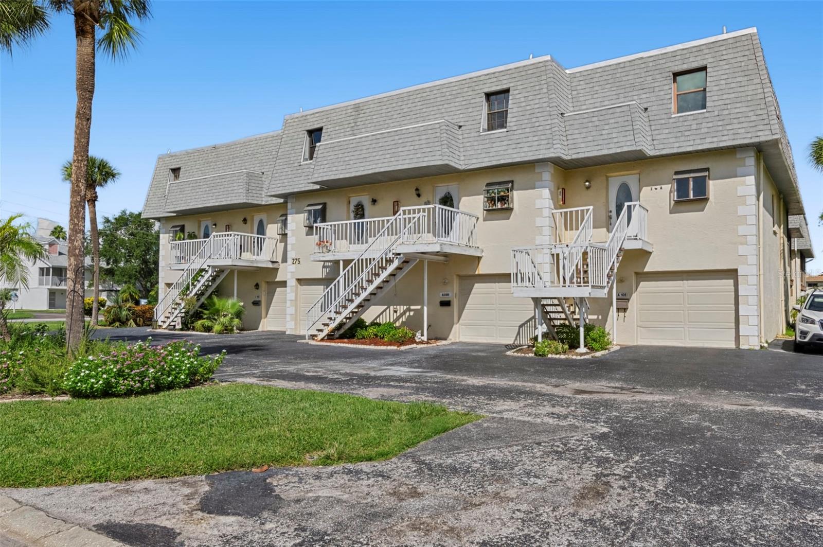 275 CAPRI CIR N #105 — photo 2
