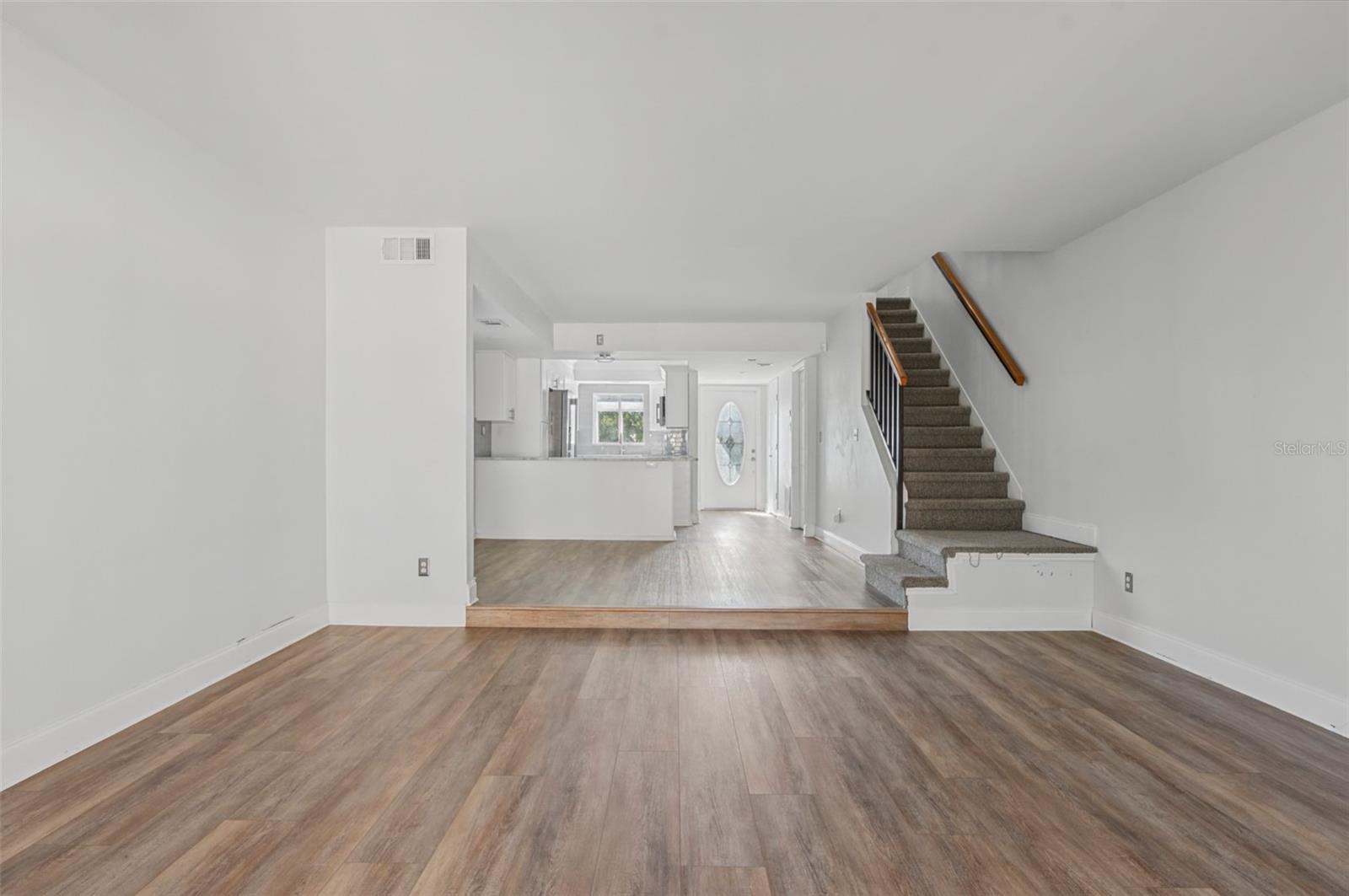 275 CAPRI CIR N #105 — photo 11