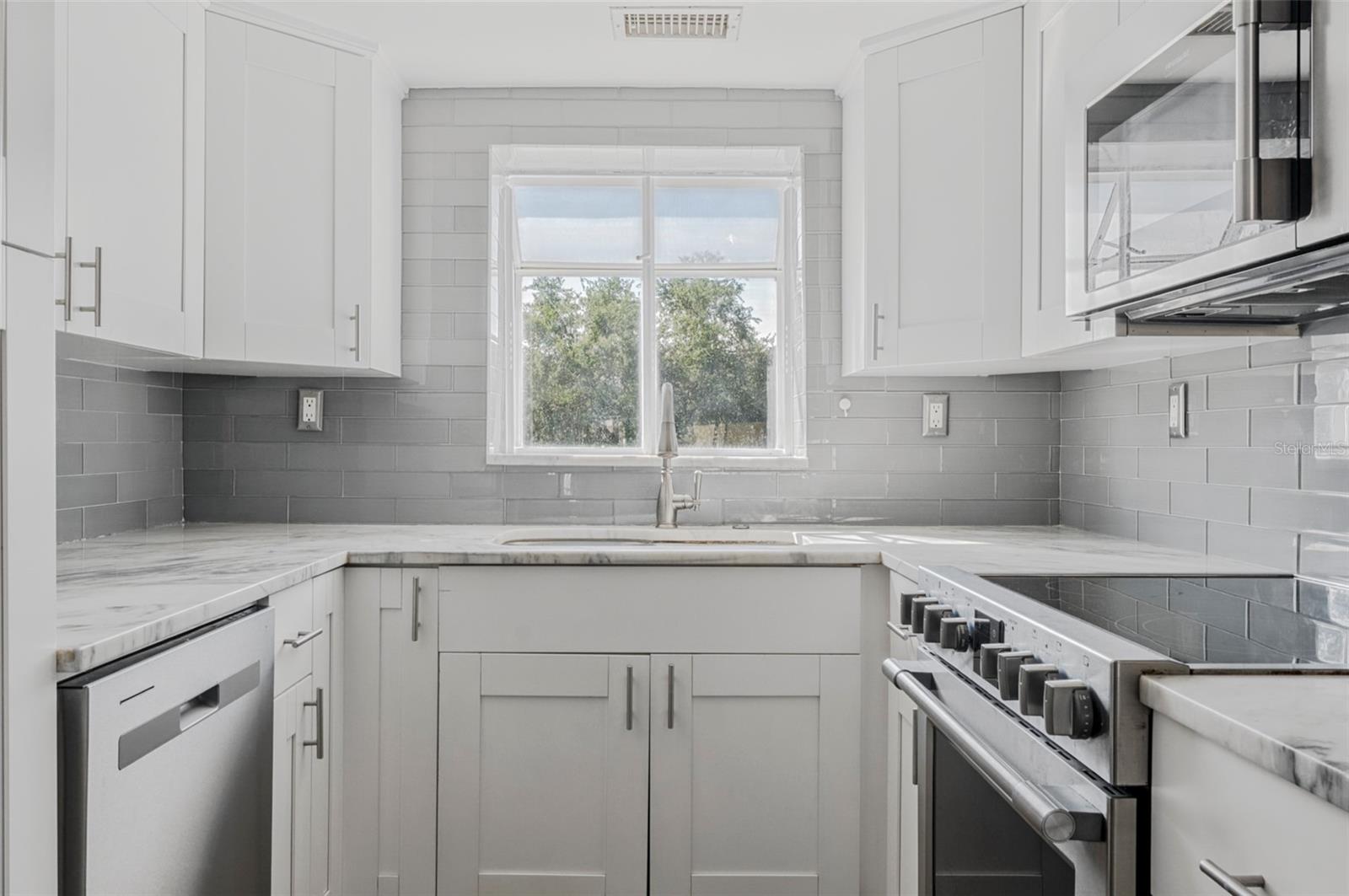 275 CAPRI CIR N #105 — photo 5
