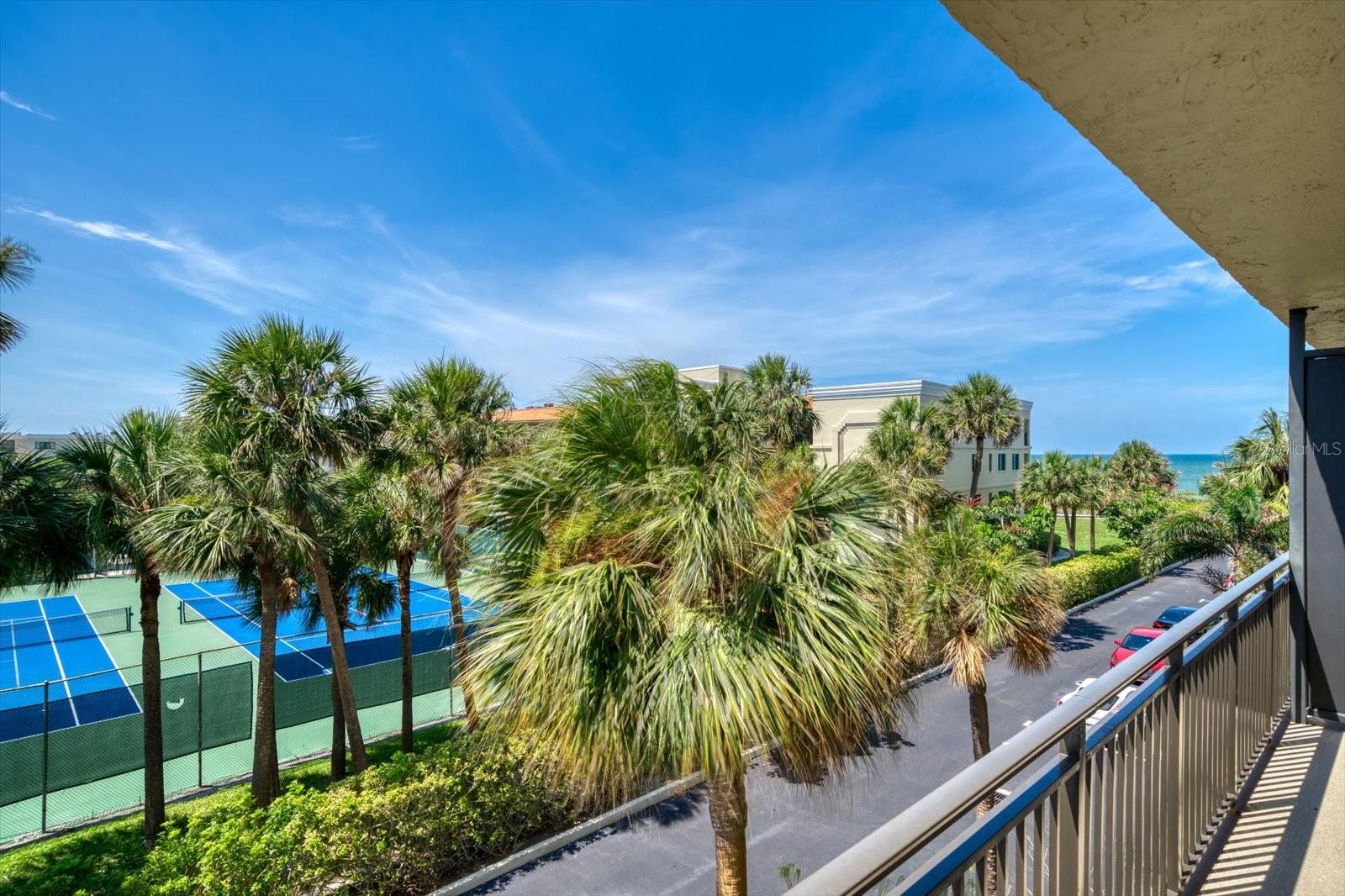 7600 BAYSHORE DR #202 — photo 5