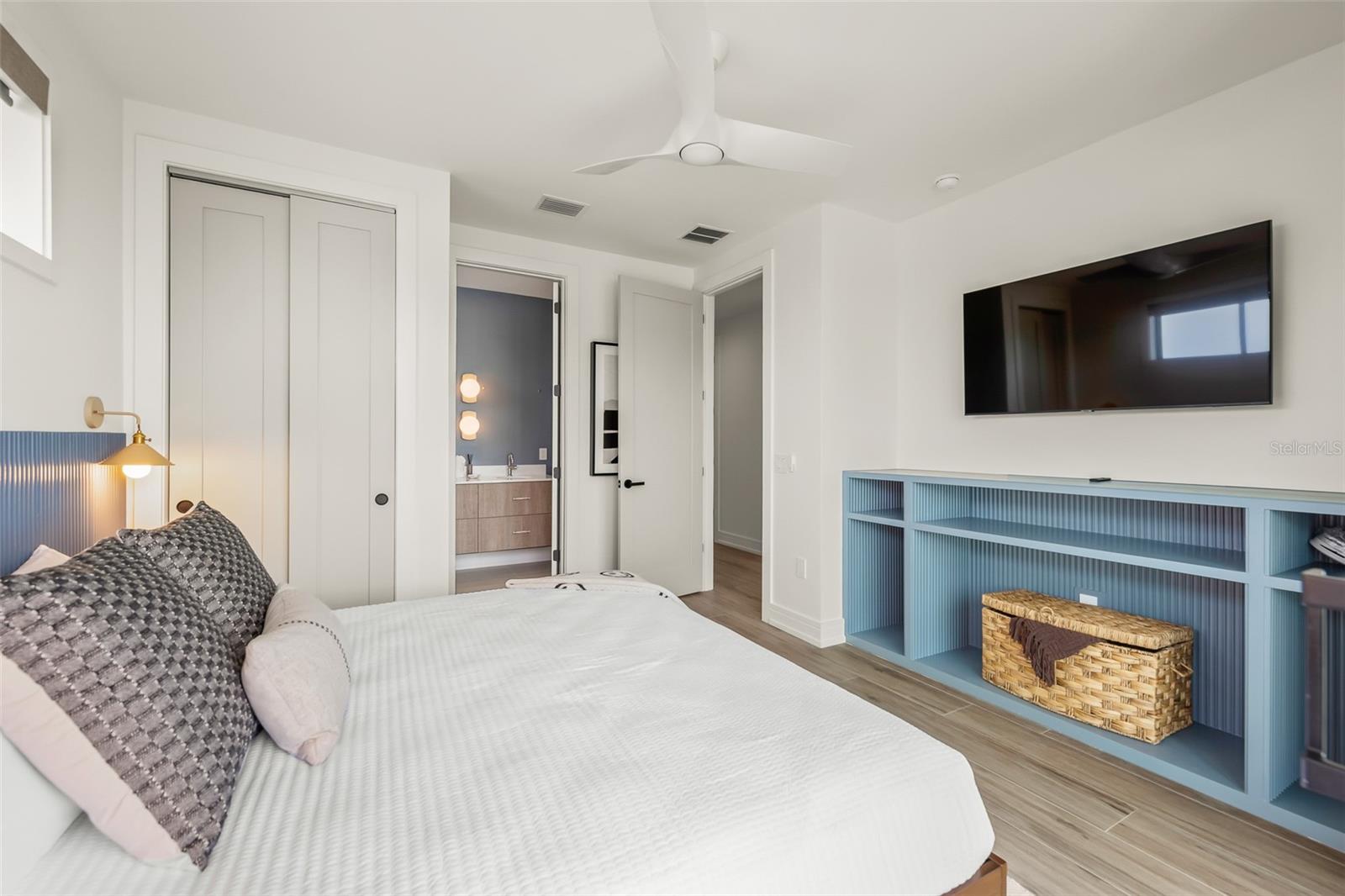 2109 AVENUE C — photo 38
