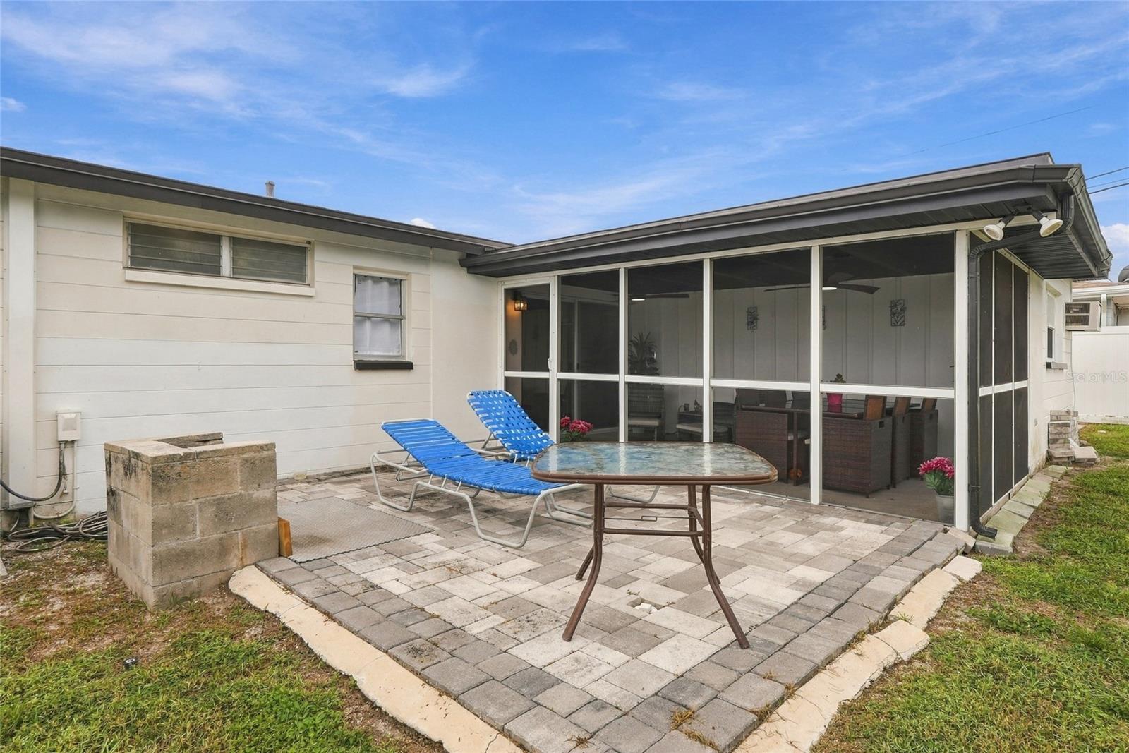 10259 NARANJA ST — photo 30