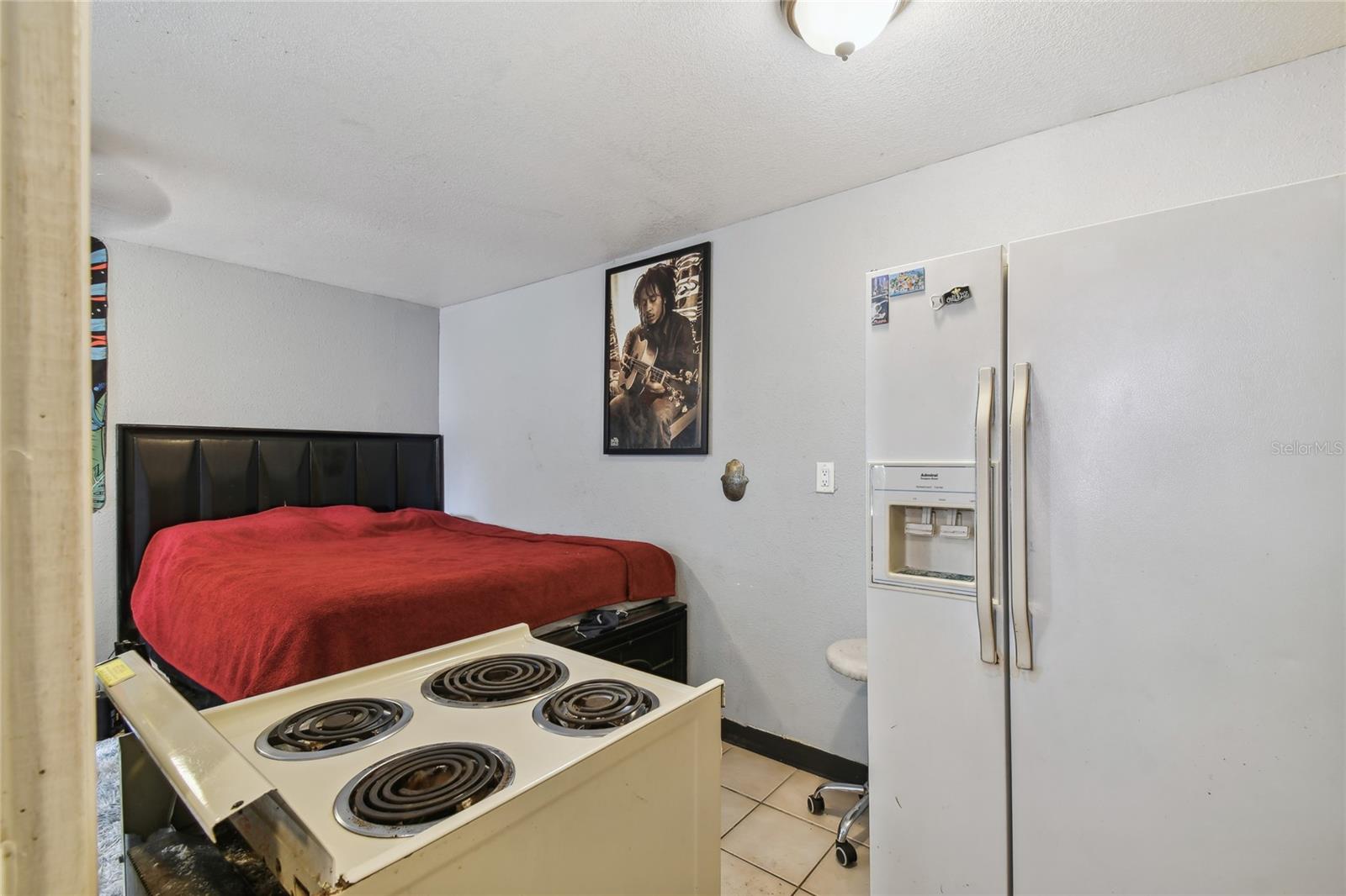 2402 N HIGHLAND AVE — photo 52