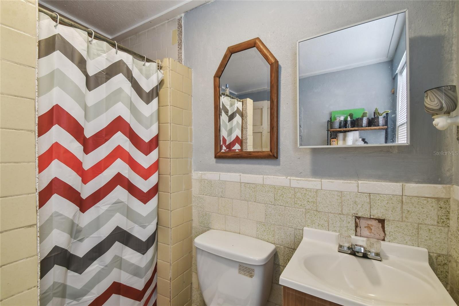 2402 N HIGHLAND AVE — photo 53