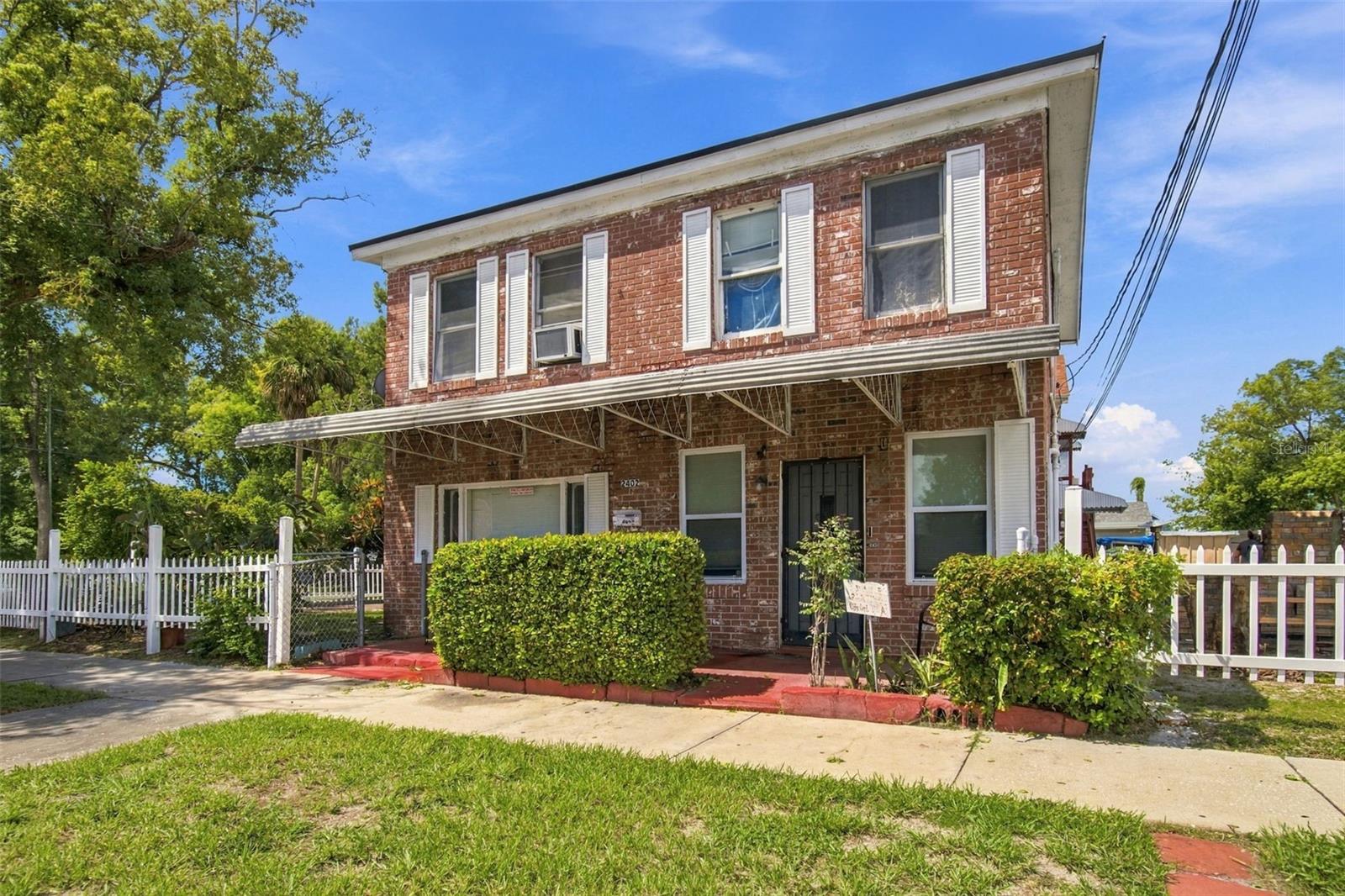 2402 N HIGHLAND AVE — photo 7