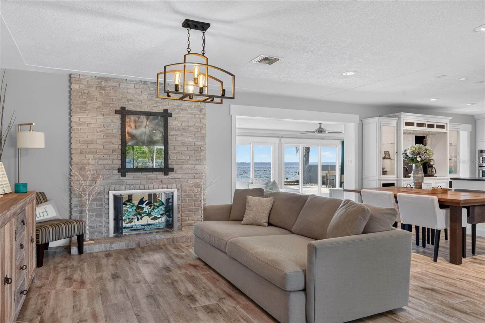 2480 E BAY ISLE DR SE — photo 6