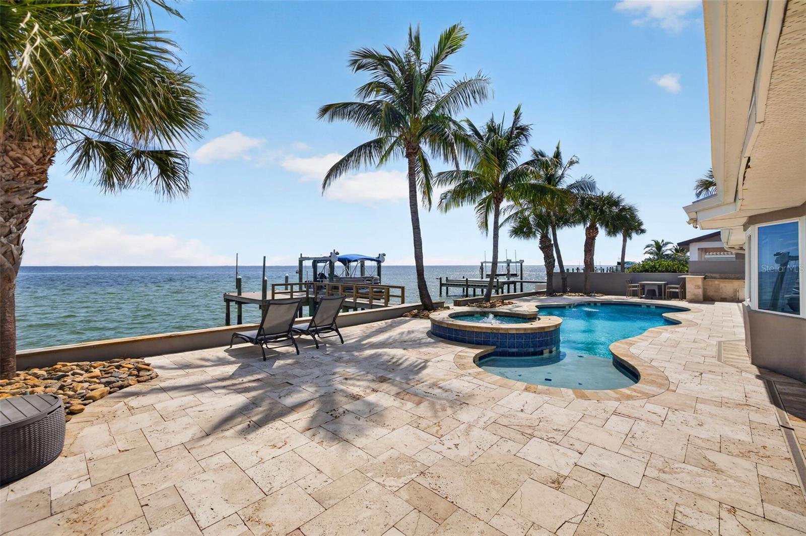 2480 E BAY ISLE DR SE — photo 45