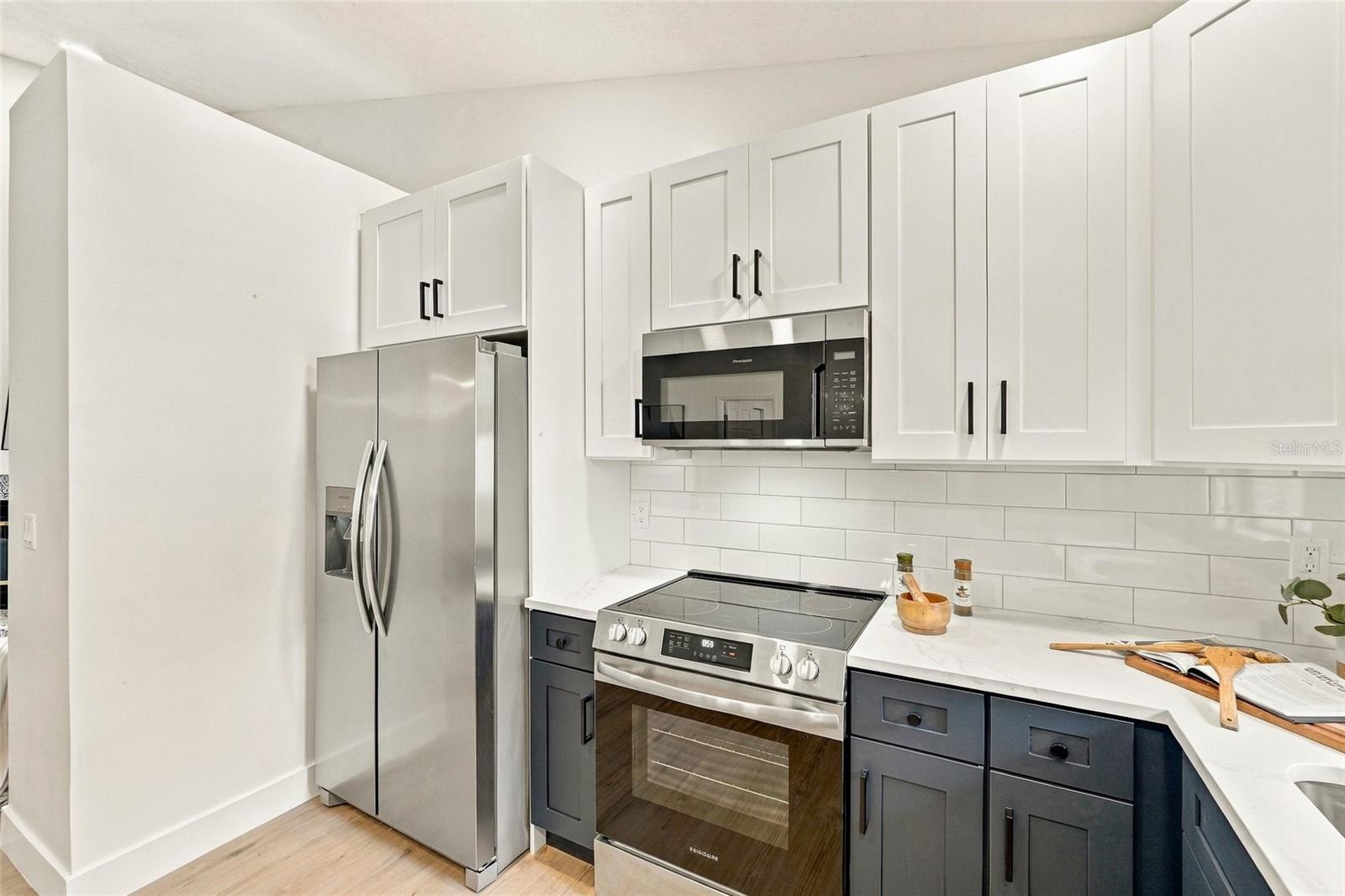 11233 ELMFIELD DR — photo 15