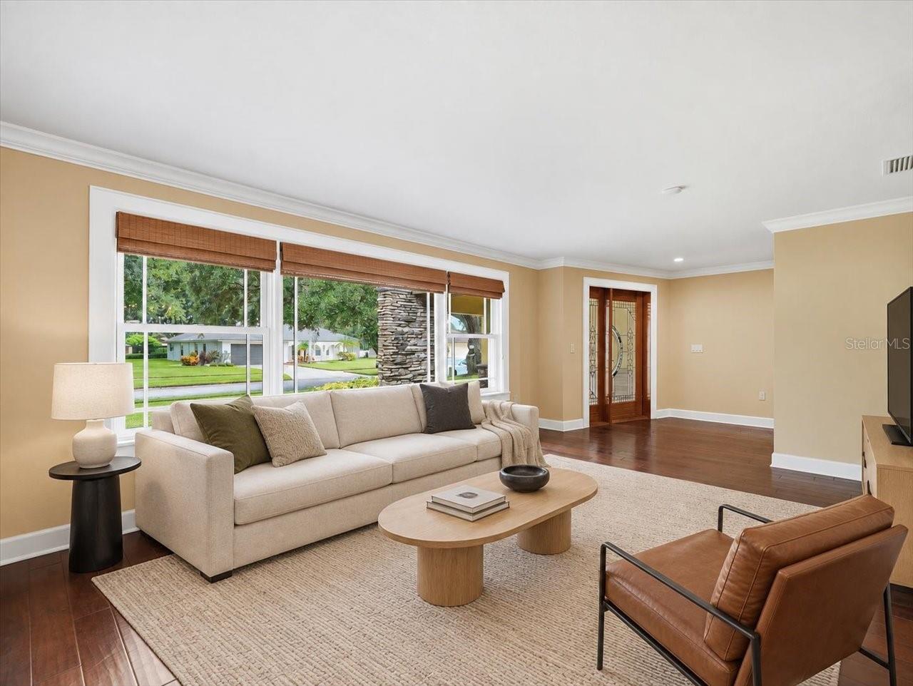 13903 MIDDLE PARK DR — photo 7