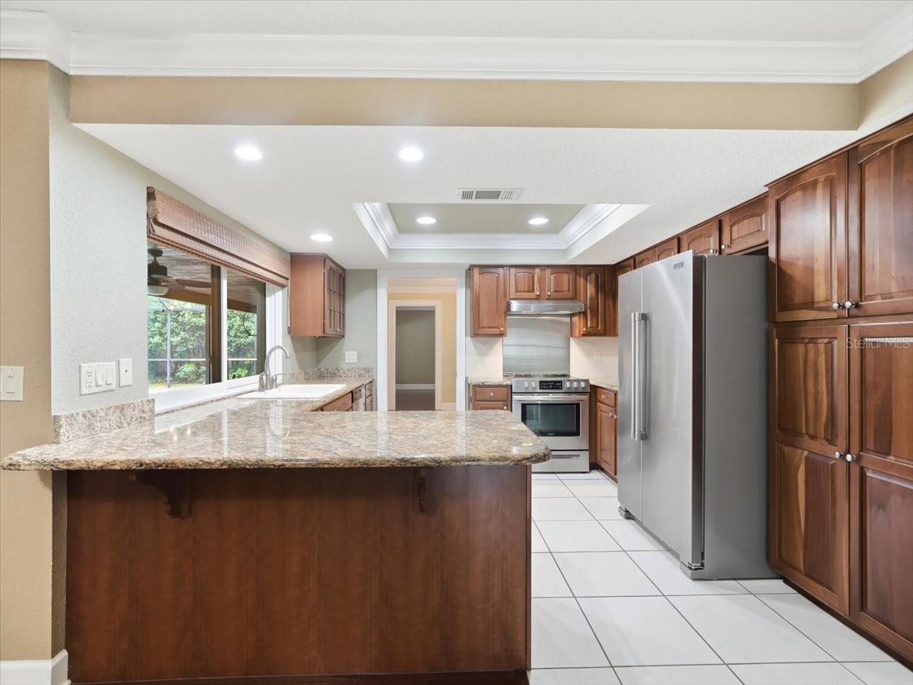 13903 MIDDLE PARK DR — photo 20