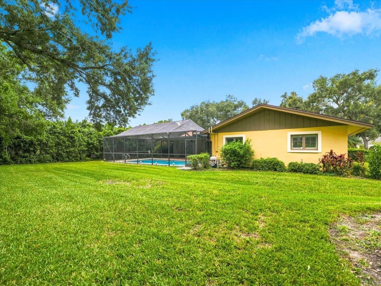 13903 MIDDLE PARK DR — photo 50