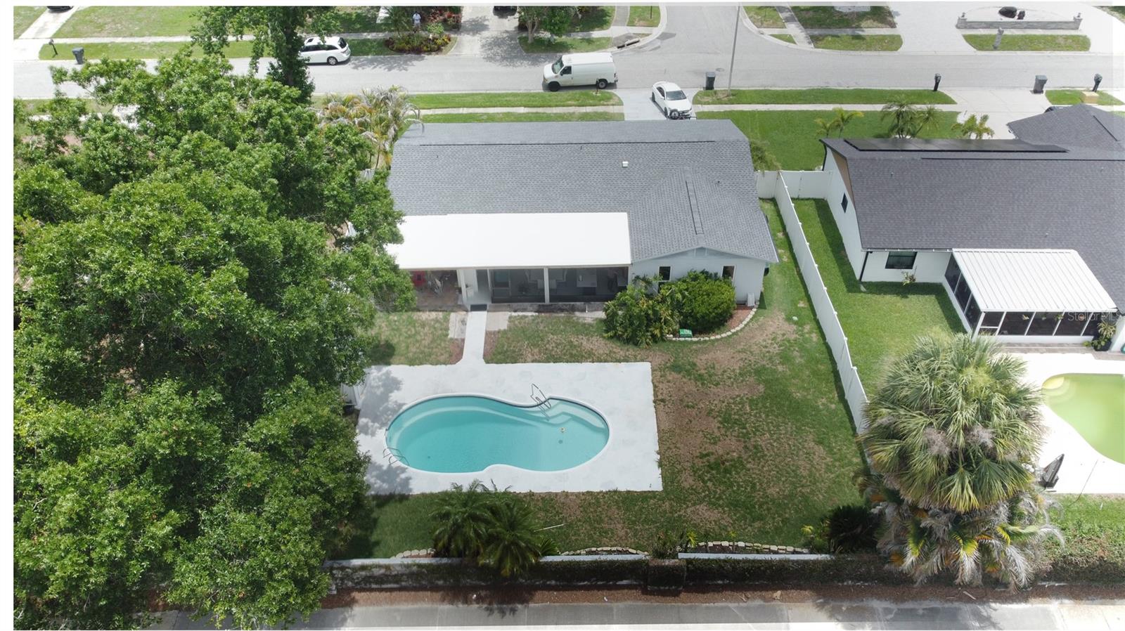 4313 HOLLOW HILL DR — photo 28