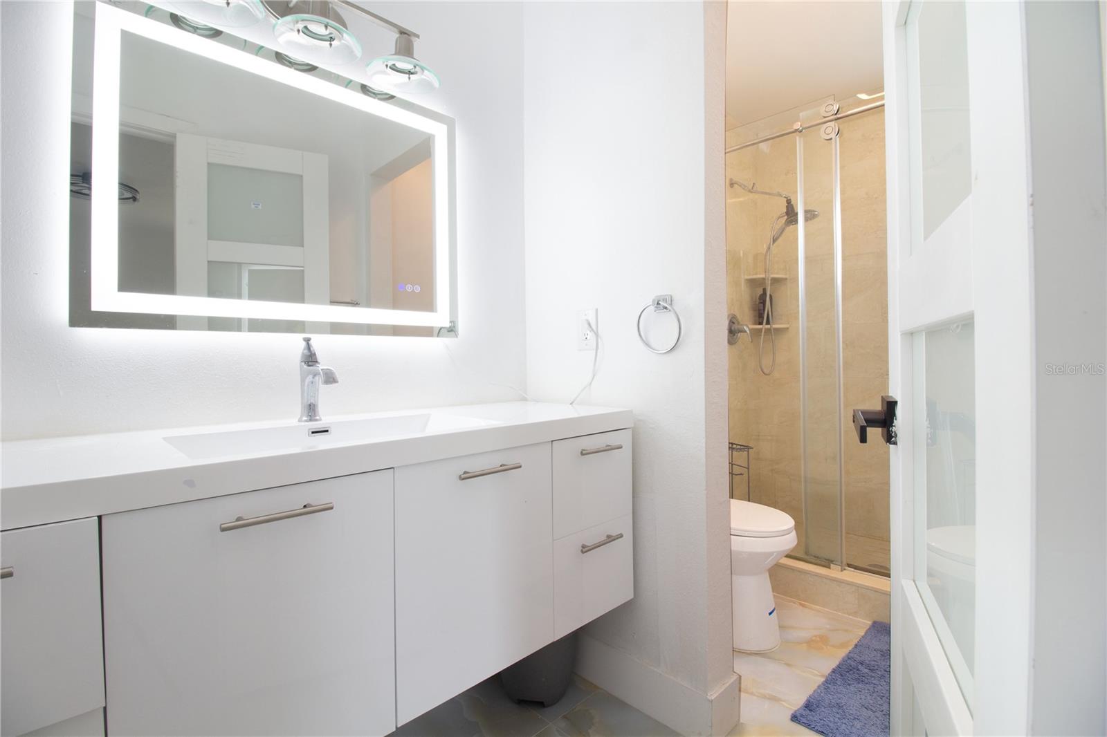 4313 HOLLOW HILL DR — photo 11