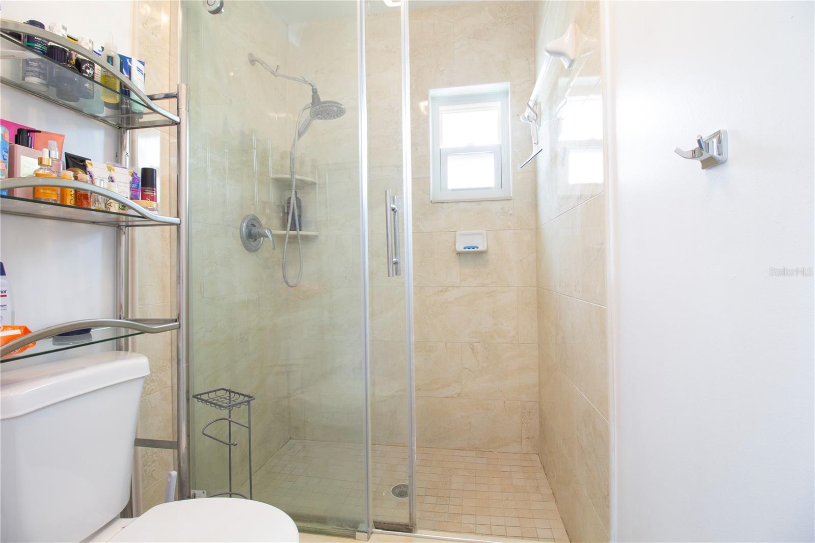 4313 HOLLOW HILL DR — photo 12