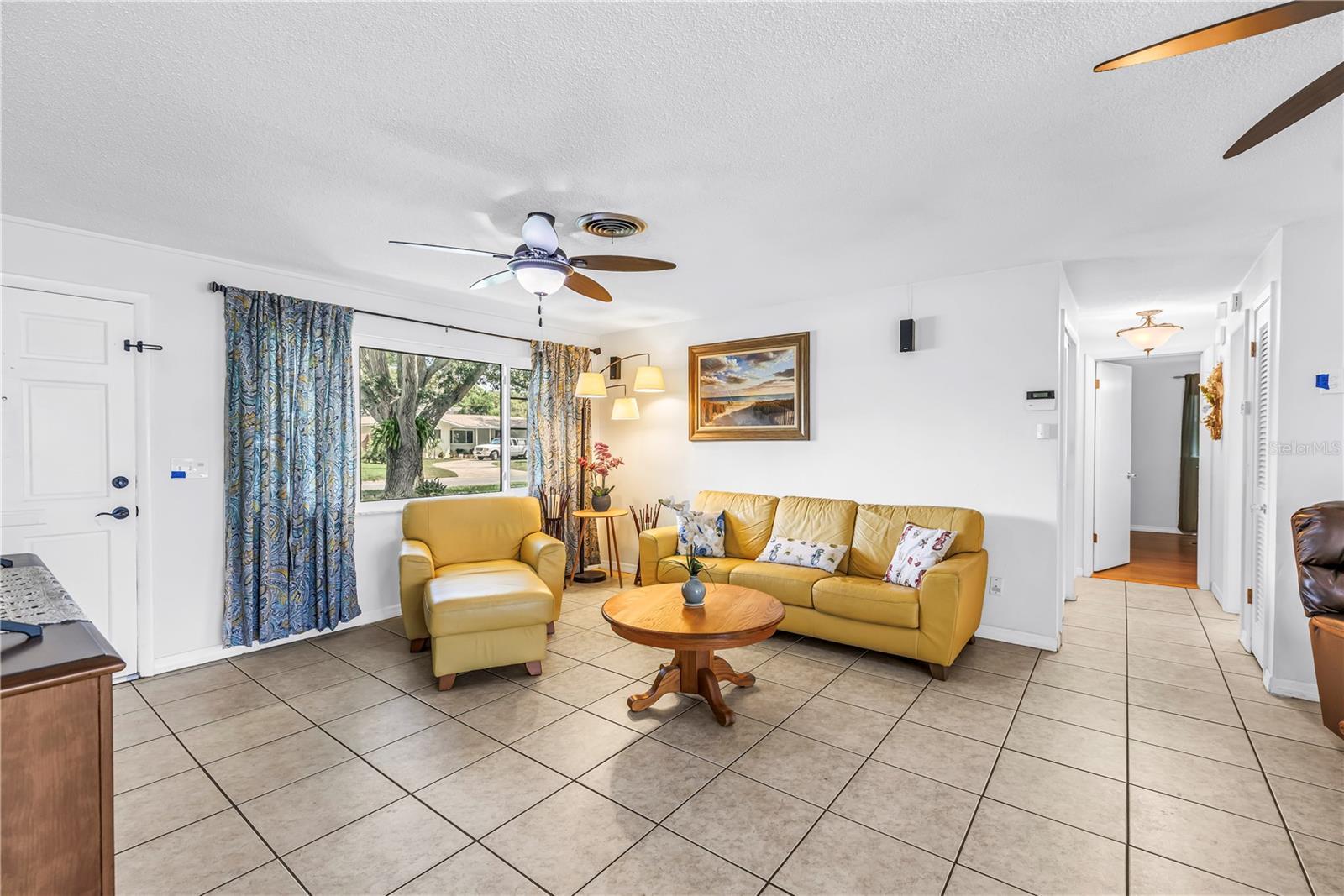 1350 WOODCREST AVE — photo 8