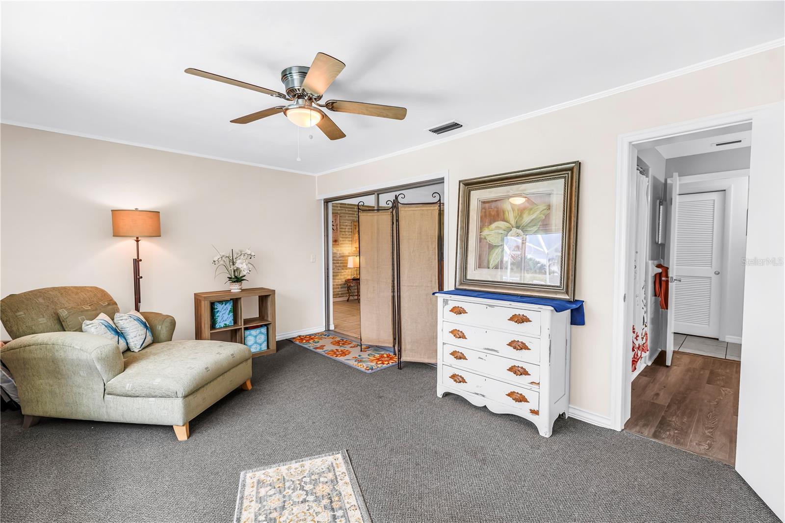 1350 WOODCREST AVE — photo 24