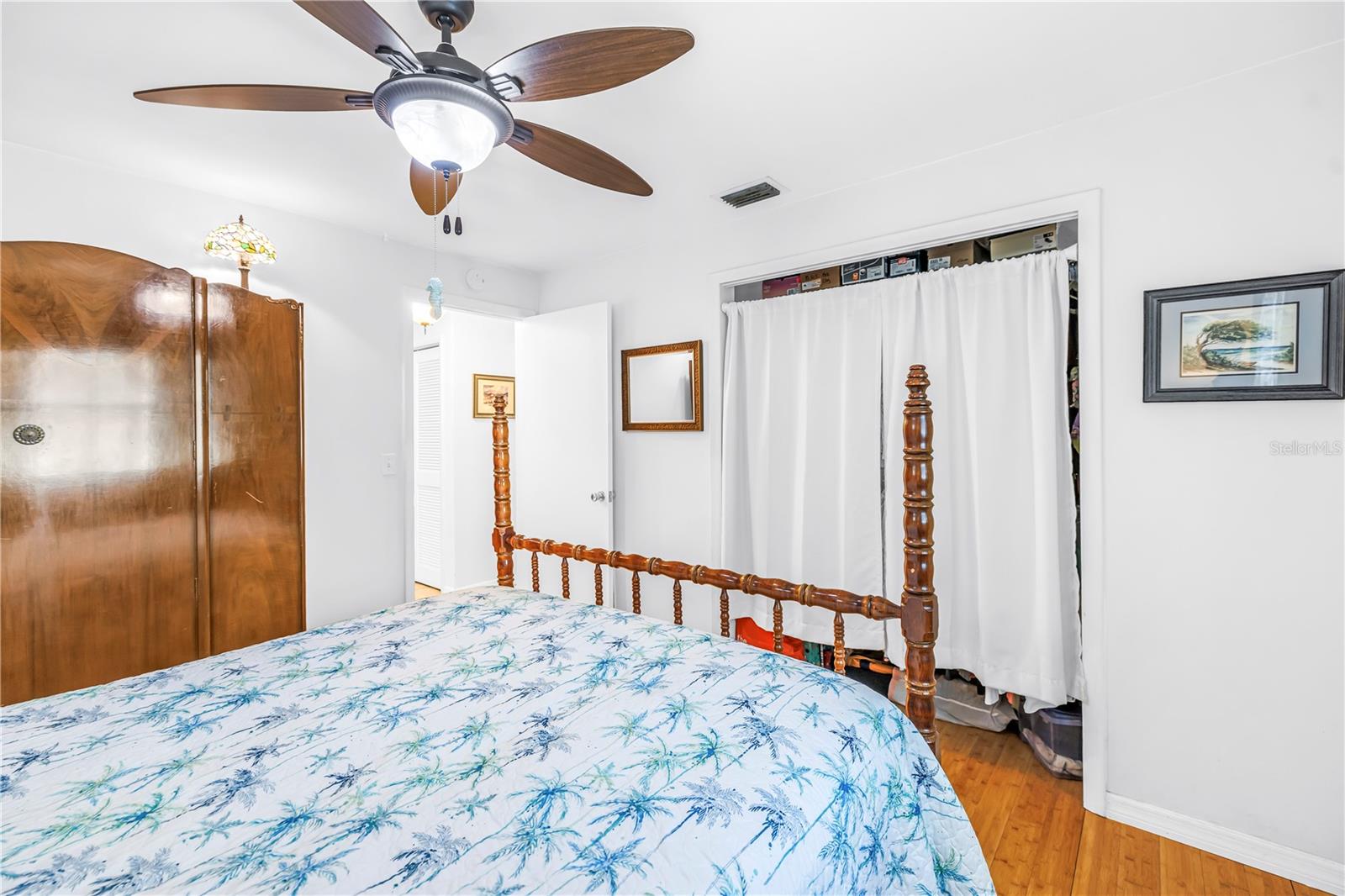 1350 WOODCREST AVE — photo 23