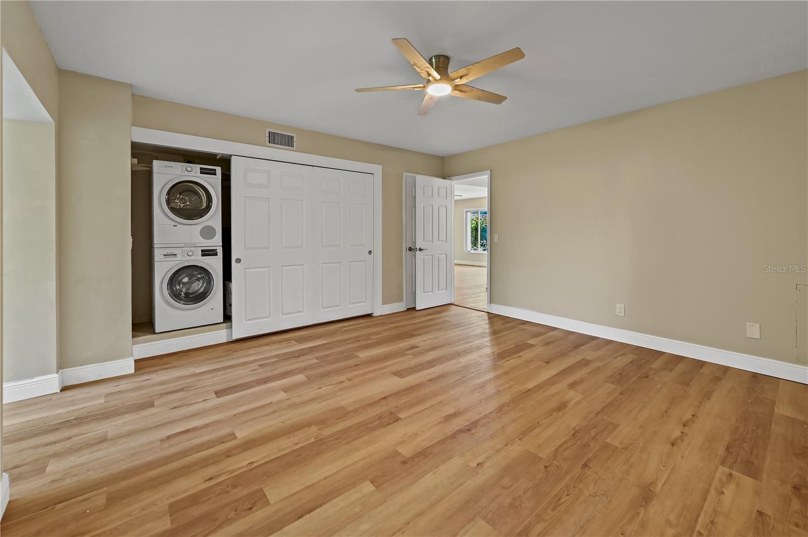 2041 AUSTRALIA WAY W #15 — photo 18