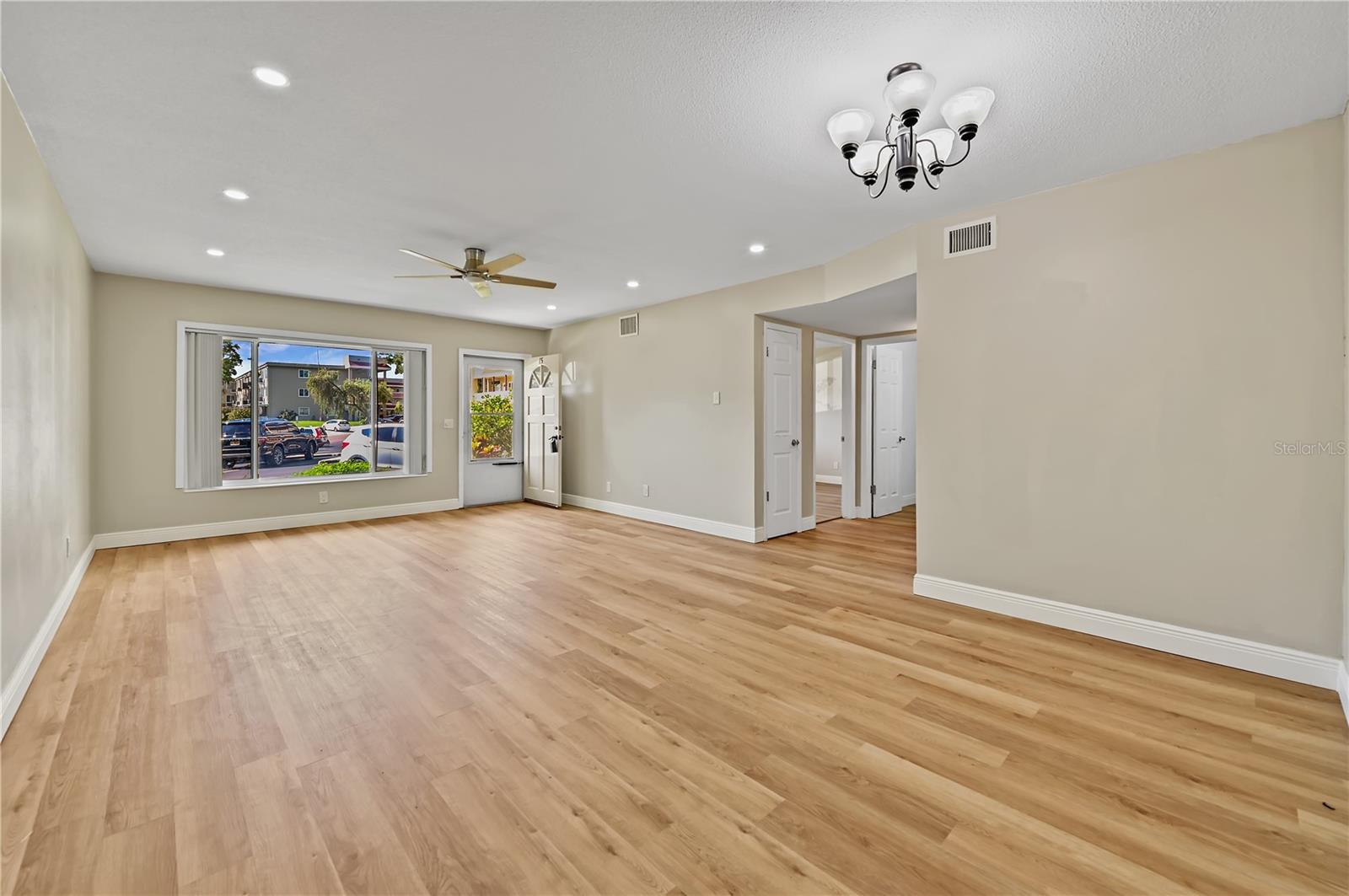 2041 AUSTRALIA WAY W #15 — photo 7