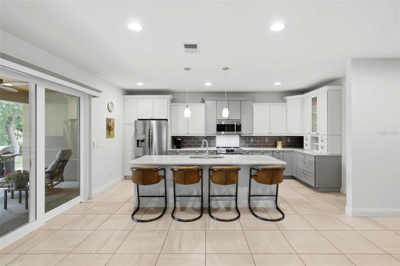 6172 ALHAMBRA AVE — photo 17
