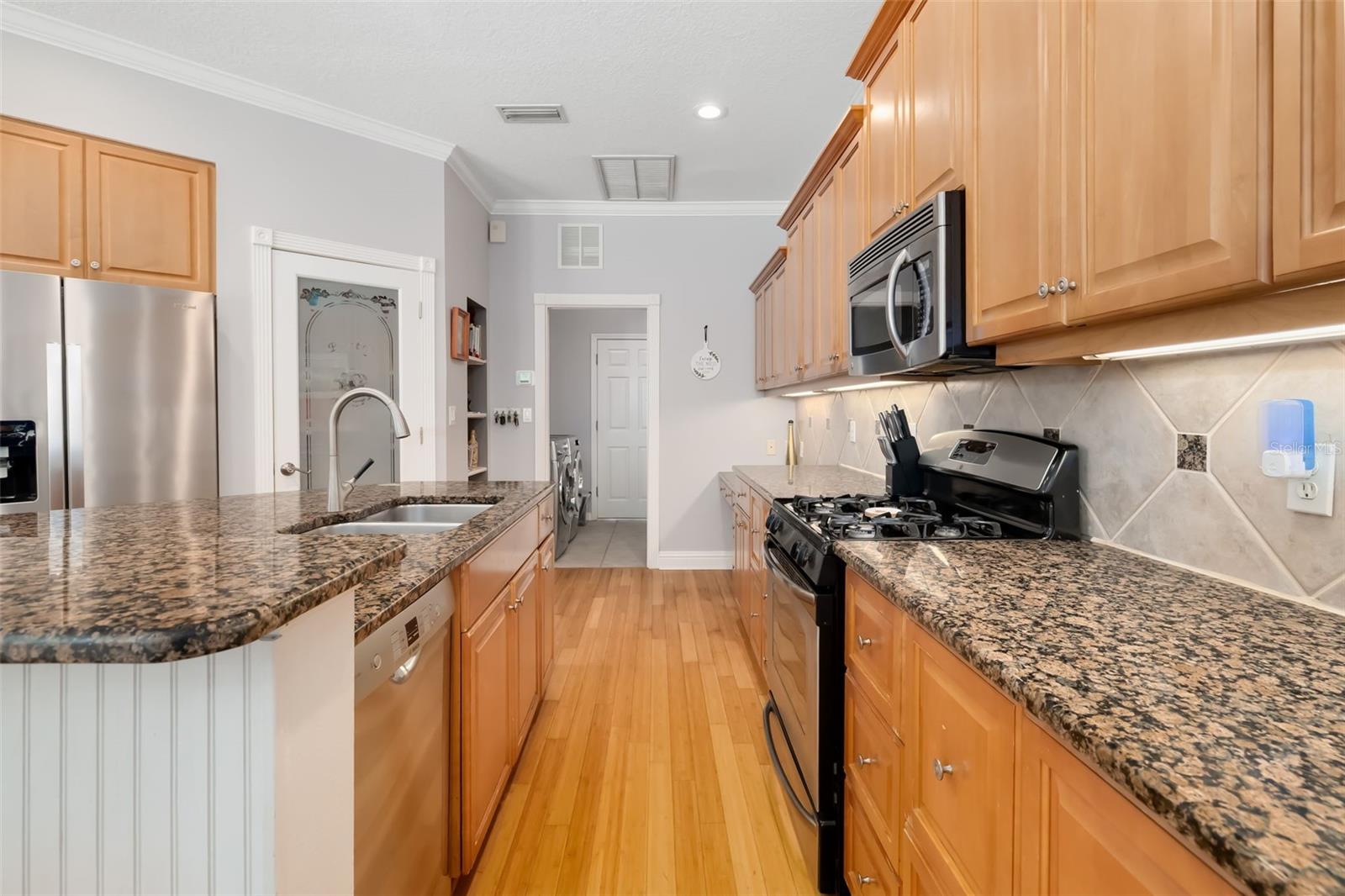 12223 SUMMER MEADOW DR — photo 23