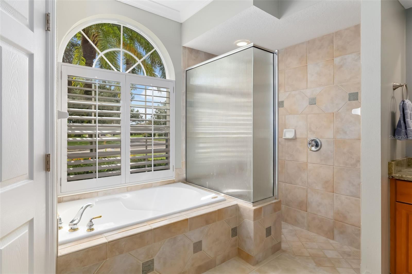 12223 SUMMER MEADOW DR — photo 30