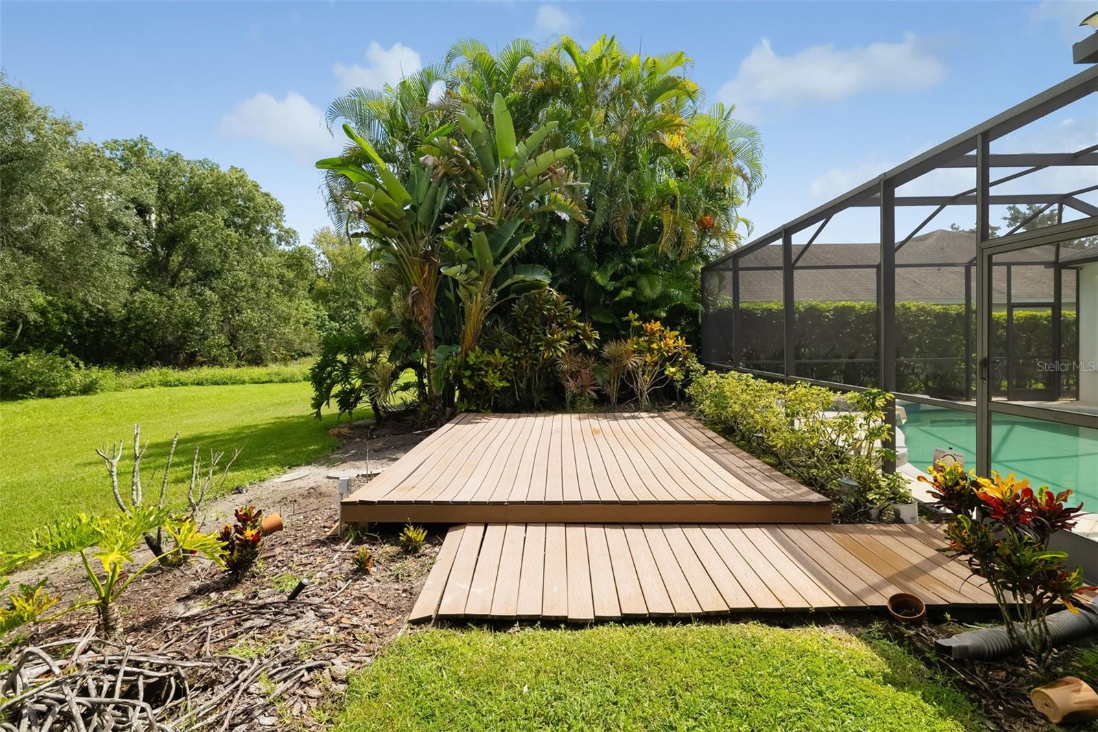 12223 SUMMER MEADOW DR — photo 41