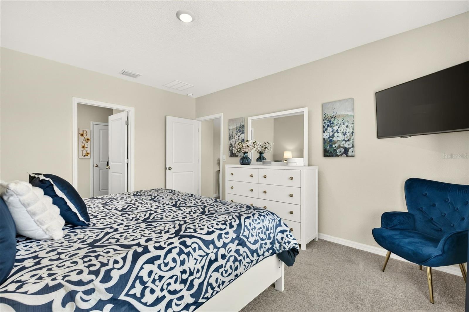 17206 RESERVA DR — photo 28