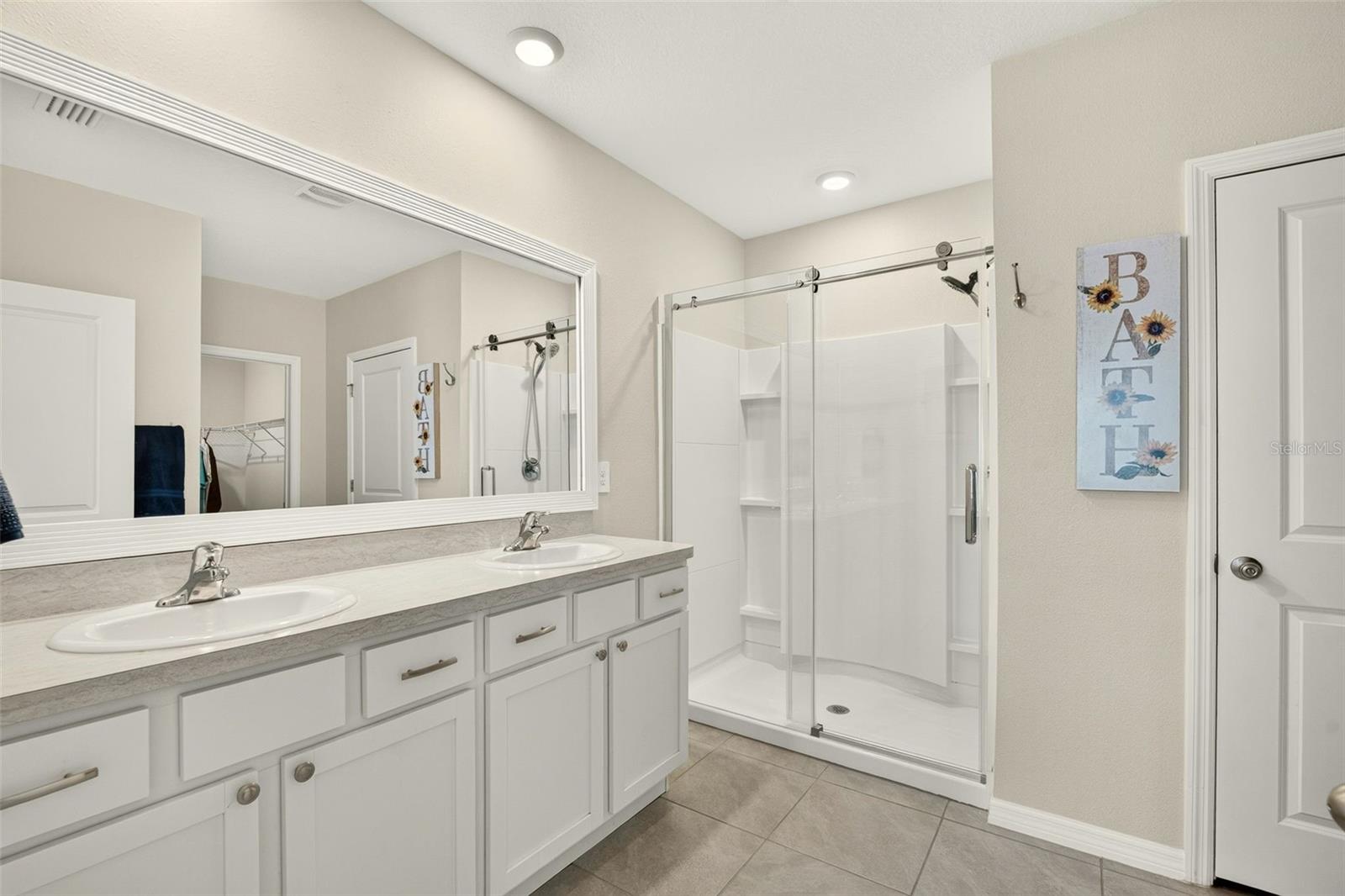 17206 RESERVA DR — photo 29
