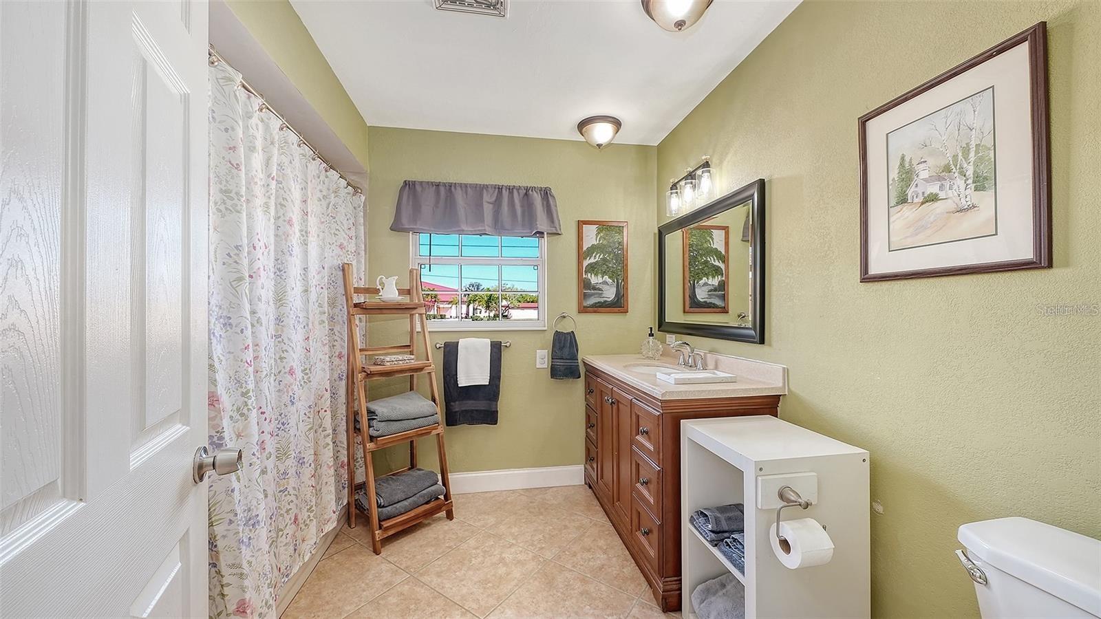 836 MAGELLAN DR — photo 13
