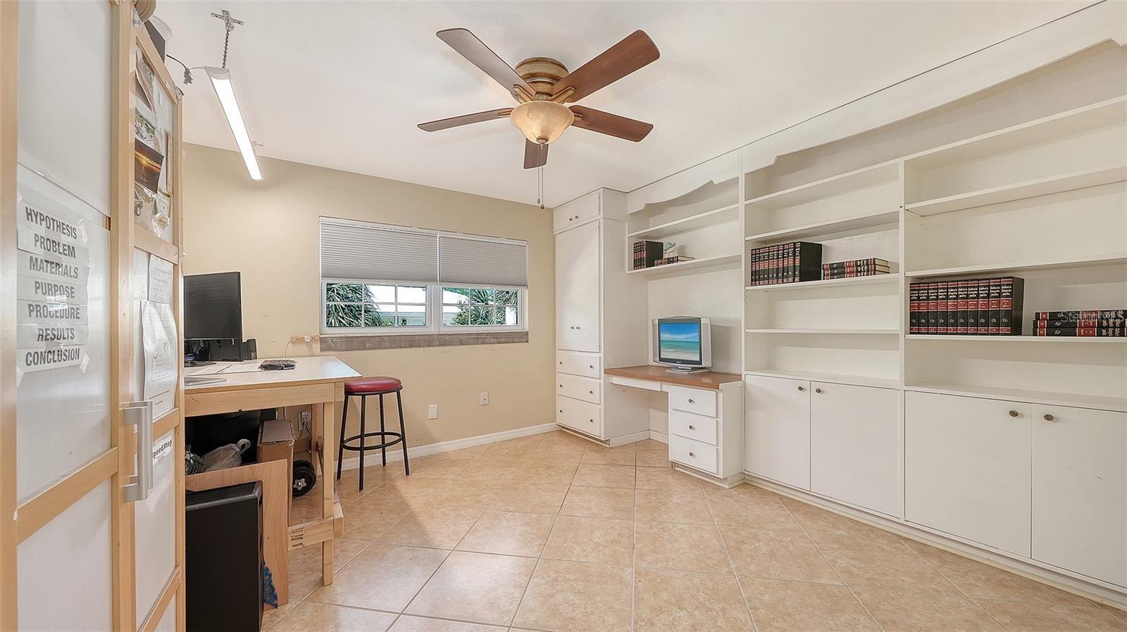 836 MAGELLAN DR — photo 14